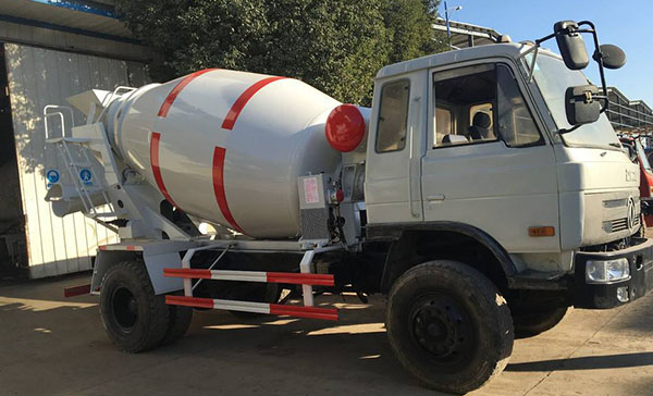 商砼攪拌車(chē)